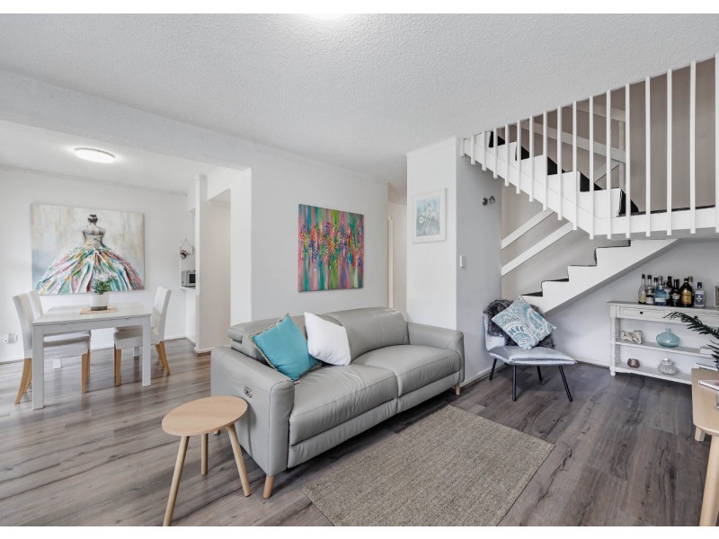 9/20 Edwin Street, West Lakes Shore SA 5020