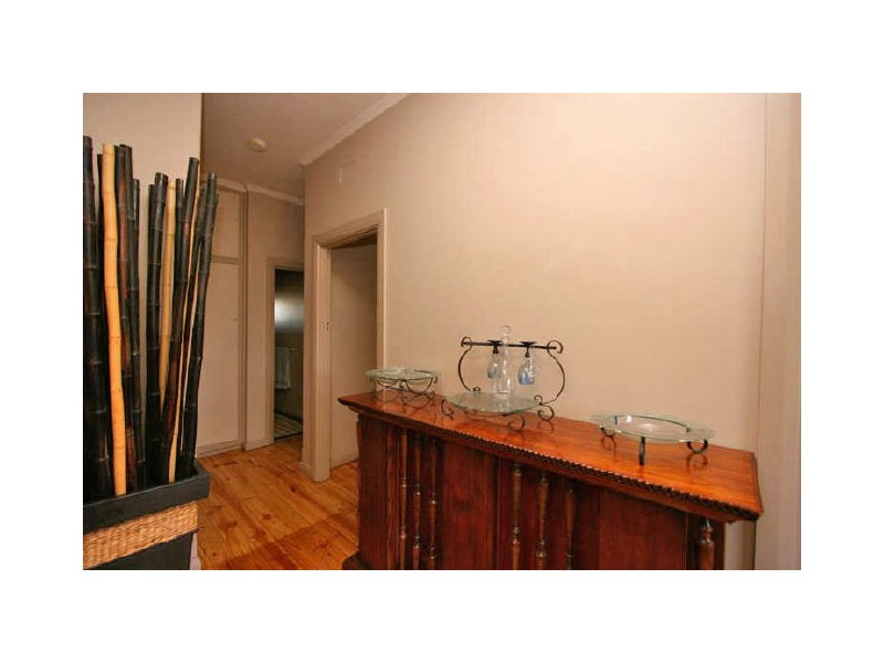 11 Glenavon Street, Woodville South SA 5011