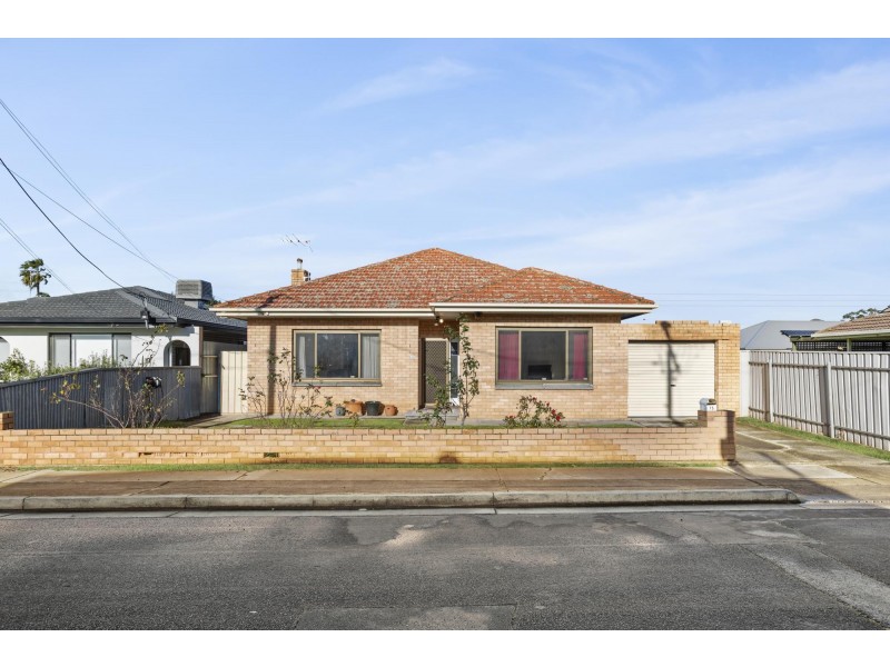 15 West Street, Queenstown SA 5014
