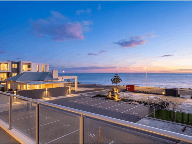 13/33 North Esplanade, Glenelg North SA 5045