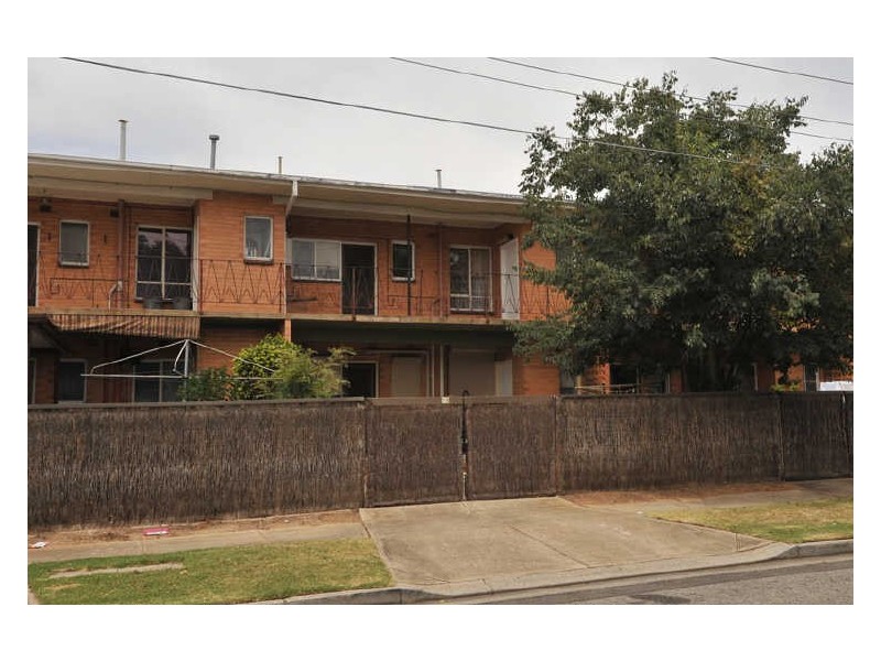 16/11 O.G. Road, Klemzig SA 5087