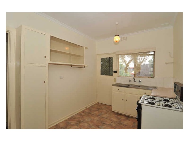 16/11 O.G. Road, Klemzig SA 5087