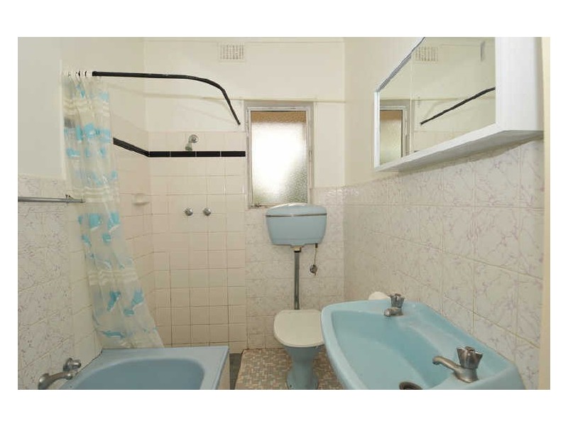 16/11 O.G. Road, Klemzig SA 5087