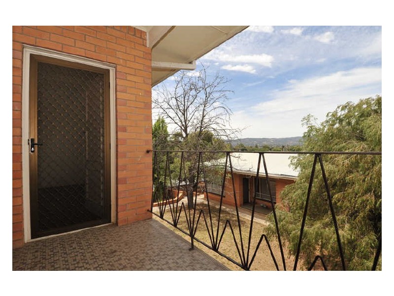 16/11 O.G. Road, Klemzig SA 5087