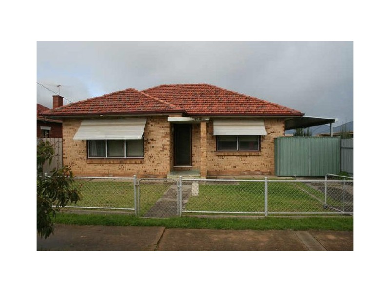10 Brenthorpe Road, Seaton SA 5023