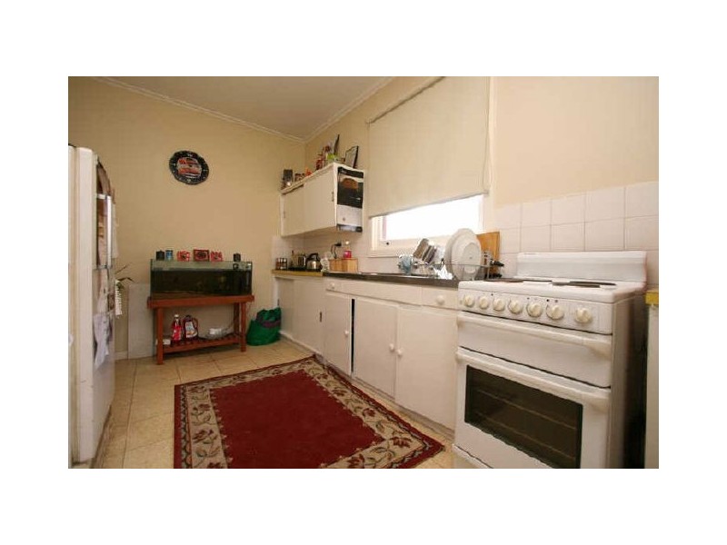 10 Brenthorpe Road, Seaton SA 5023