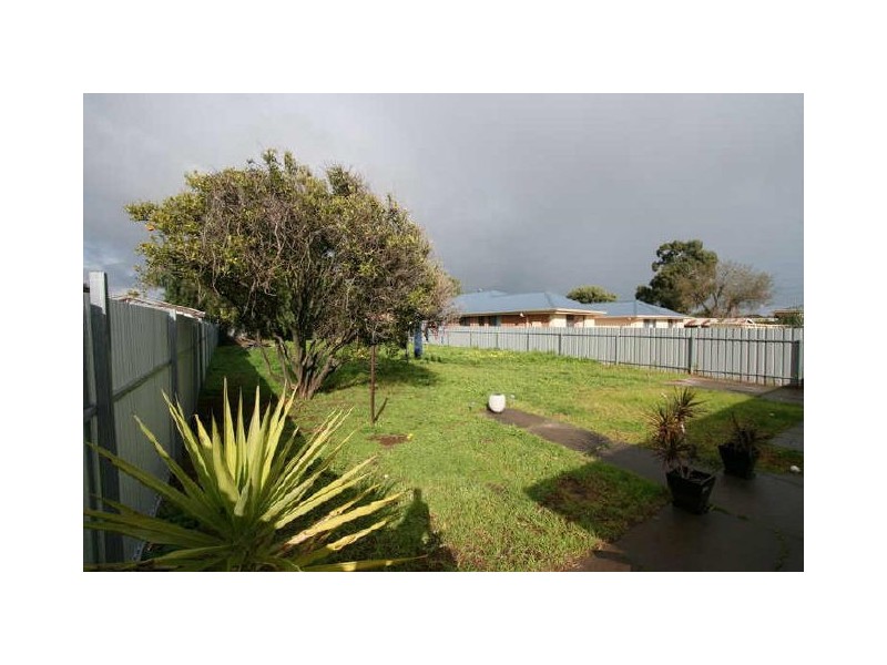 10 Brenthorpe Road, Seaton SA 5023
