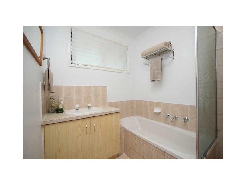 1/8 Amery Road, Paralowie SA 5108