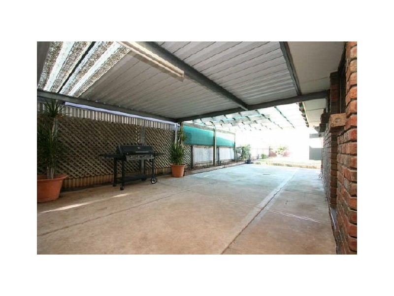 1/8 Amery Road, Paralowie SA 5108