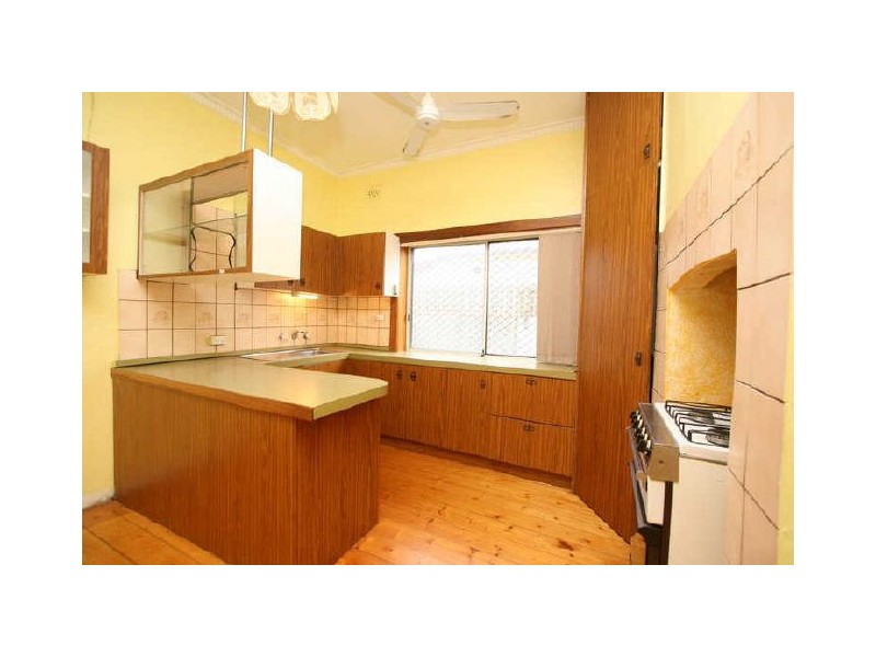 98 Wattle Avenue, Royal Park SA 5014