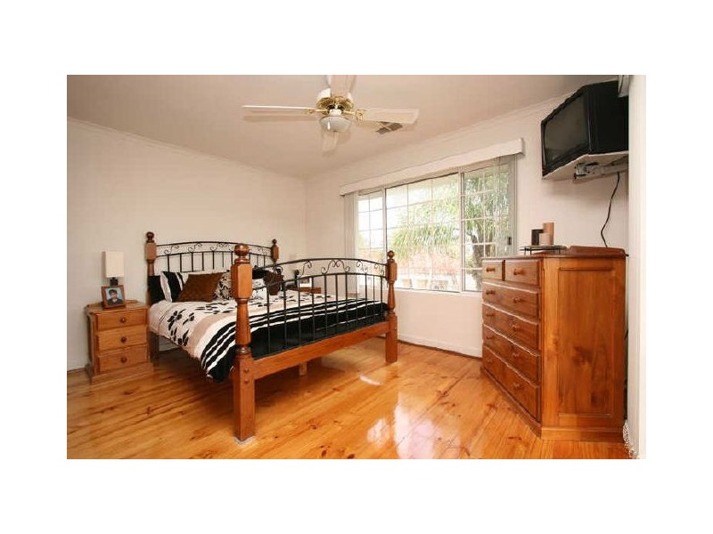 9 Kopurlo Avenue, Brooklyn Park SA 5032