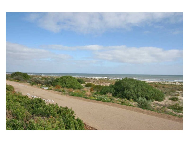 1/160 Esplanade, Largs Bay SA 5016