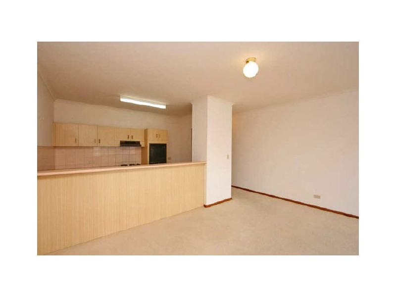 8/6 Sunrise Court, West Lakes SA 5021