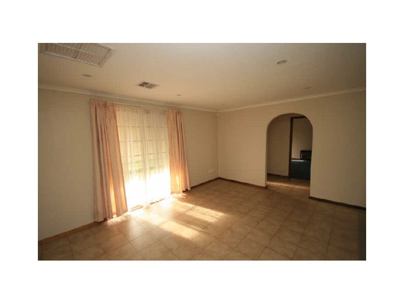 13 Vindana Road, Paralowie SA 5108
