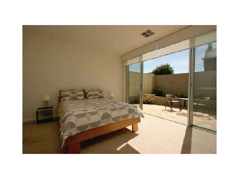 304a Seaview Road, Henley Beach SA 5022