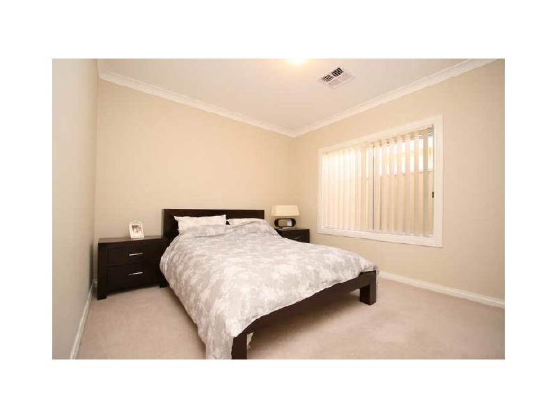 2A Gurner Terrace, Grange SA 5022