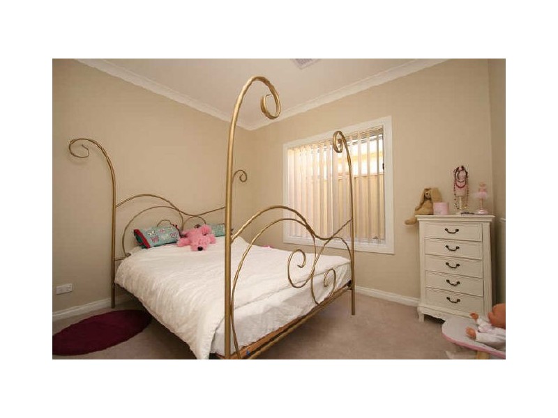 2A Gurner Terrace, Grange SA 5022