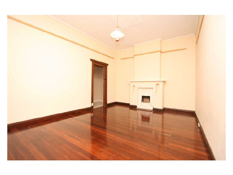 19 Helmsdale Avenue, Glengowrie SA 5044