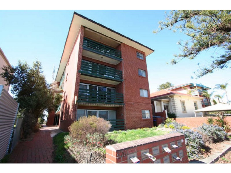 2/576 Seaview Road, Grange SA 5022