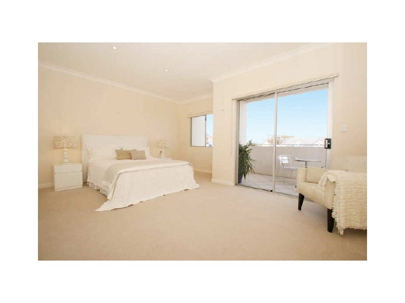 119 Gulf Point Drive, North Haven SA 5018