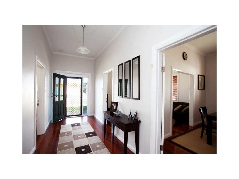 1 Lily Avenue, Seaton SA 5023