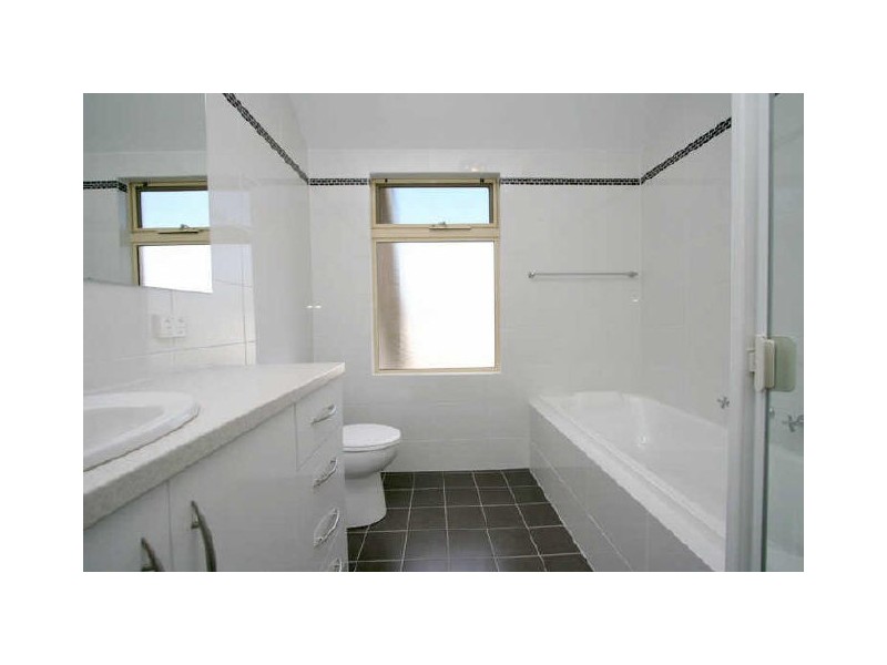 25a Kentdale Avenue, Grange SA 5022