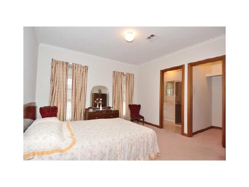 4 Persic Street, Largs North SA 5016