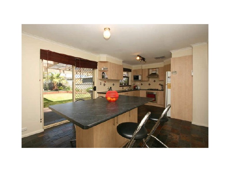 28 Lancaster Drive, North Haven SA 5018