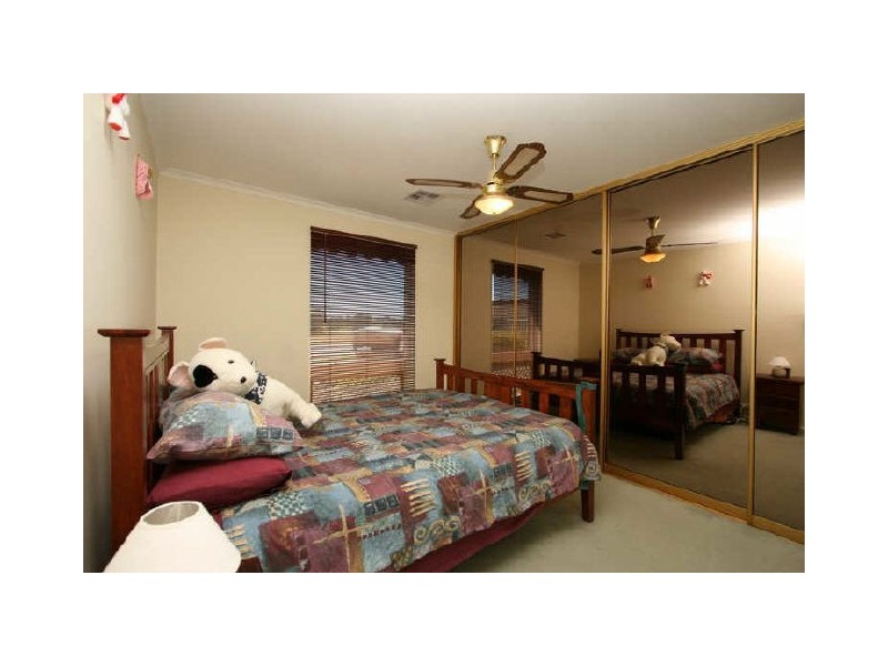 28 Lancaster Drive, North Haven SA 5018