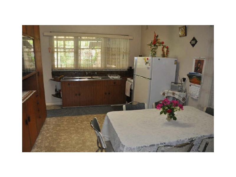 19 Second Avenue, Woodville Gardens SA 5012