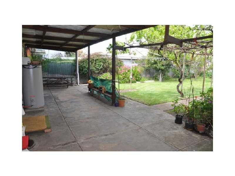 19 Second Avenue, Woodville Gardens SA 5012
