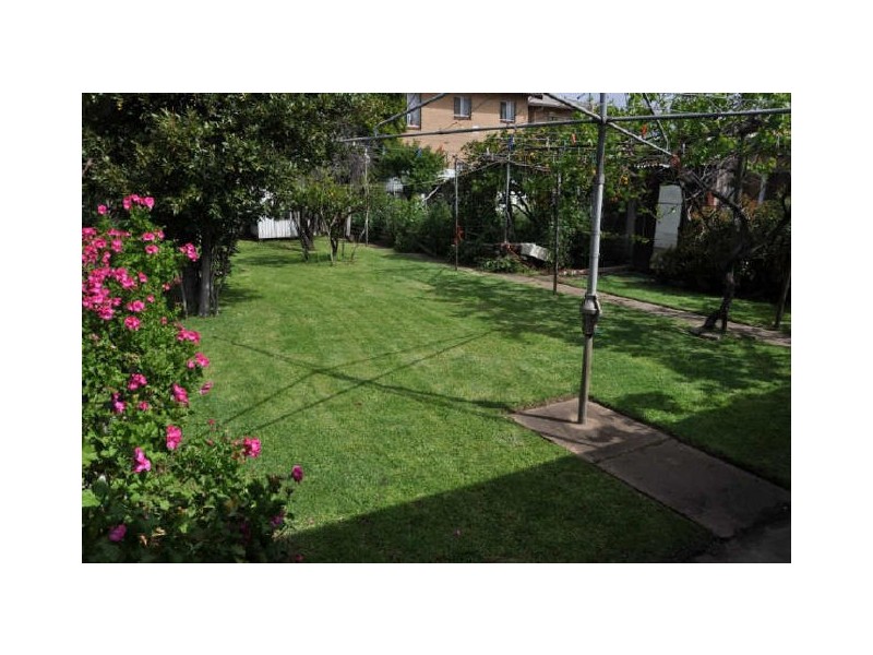 19 Second Avenue, Woodville Gardens SA 5012