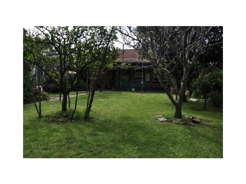 19 Second Avenue, Woodville Gardens SA 5012