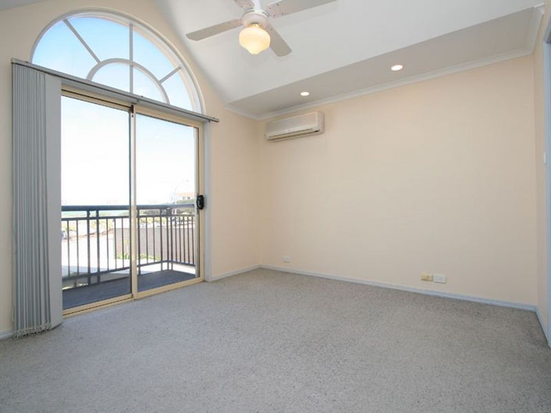 5/251 Military Road, West Lakes Shore SA 5020