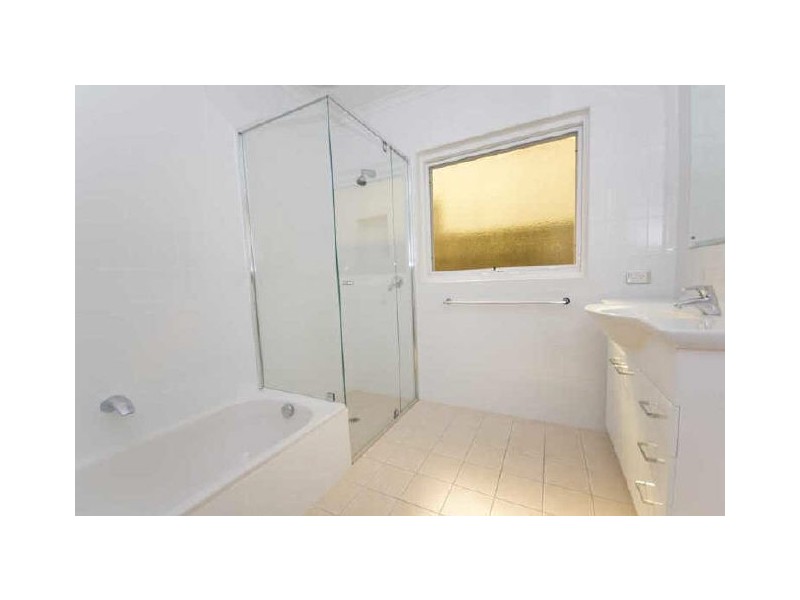 93 Lochside Drive, West Lakes SA 5021