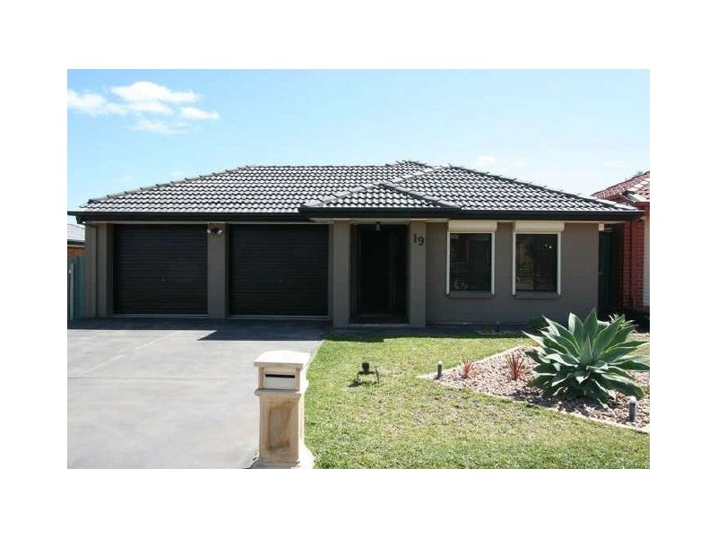 19 Martindale Place, Walkley Heights SA 5098