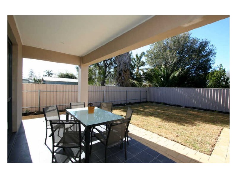 9A Gosse Avenue, Glenelg North SA 5045