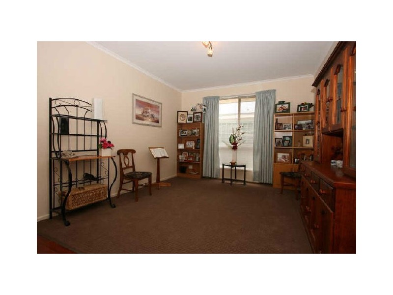 34 Newland Way, Mawson Lakes SA 5095