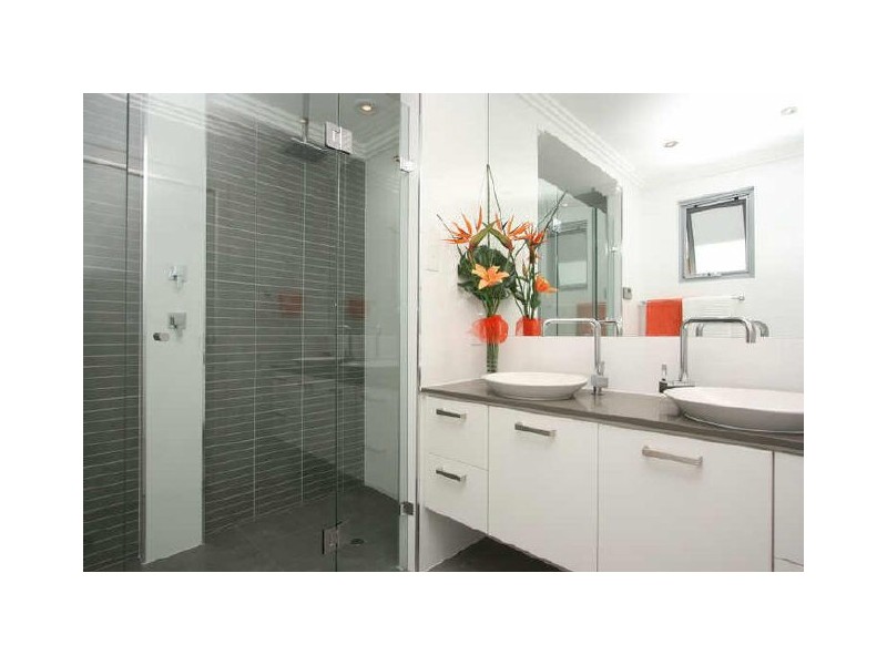 13 Barton Avenue, Kingston Park SA 5049