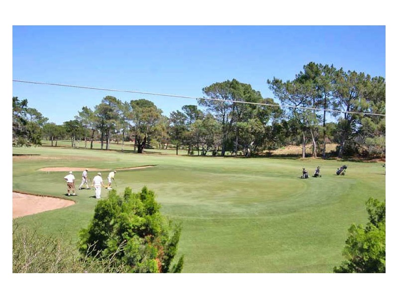 9 Brebner Drive, West Lakes SA 5021