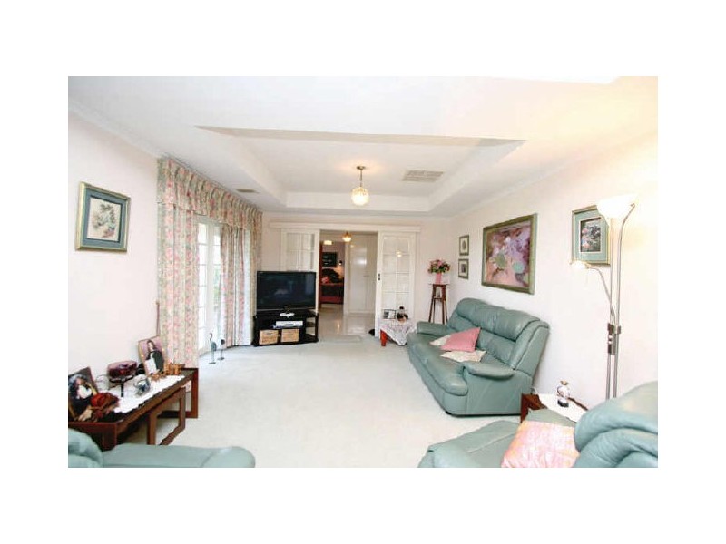 11 Tiranna Way, West Lakes SA 5021