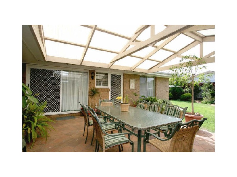 11 Tiranna Way, West Lakes SA 5021