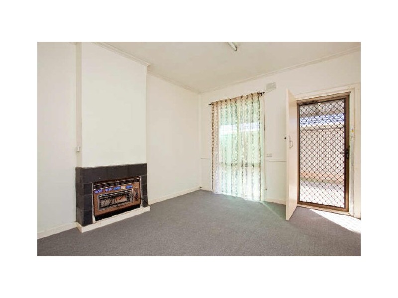 42 Essex Street, Mansfield Park SA 5012