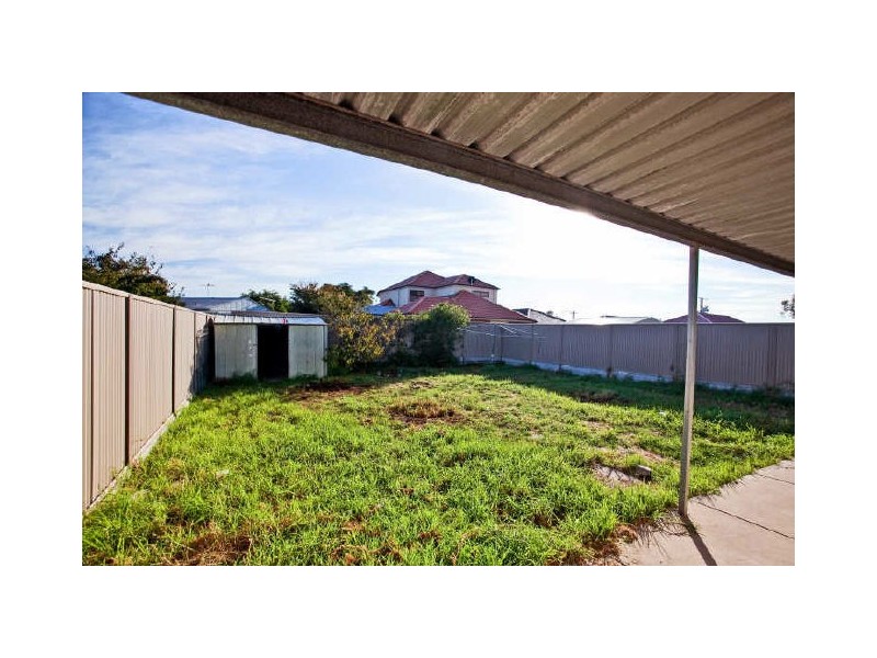 42 Essex Street, Mansfield Park SA 5012