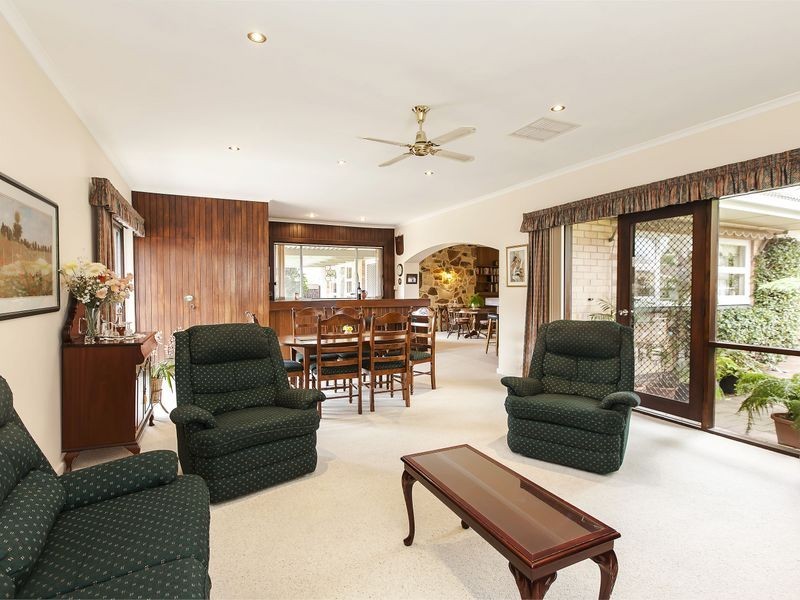 11 Ayton Avenue, Fulham SA 5024