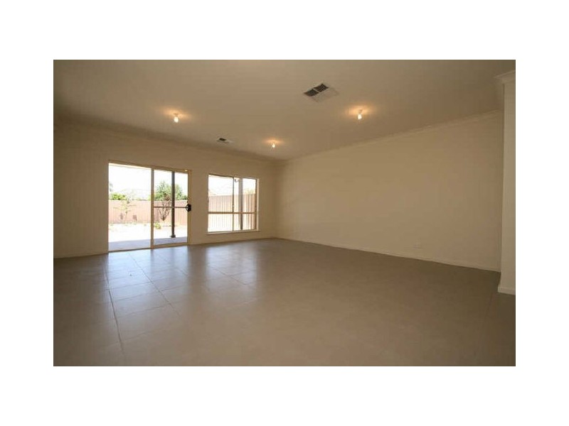 2 Cardiff Street, Woodville West SA 5011