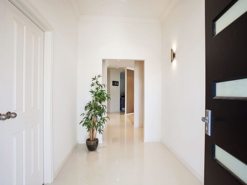 7 Lorentz Court, Mawson Lakes SA 5095