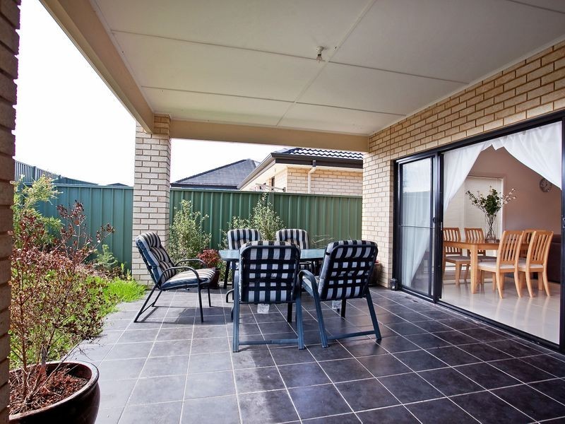 7 Lorentz Court, Mawson Lakes SA 5095