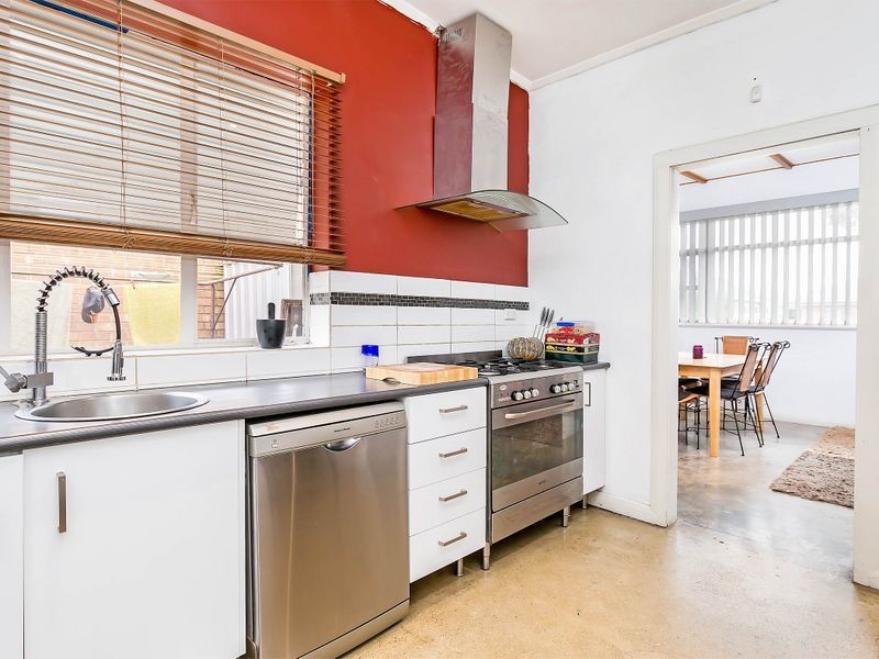 34 Dumfries Avenue, Seaton SA 5023