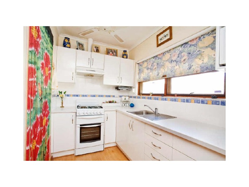 2/1 Davey Street, Largs Bay SA 5016